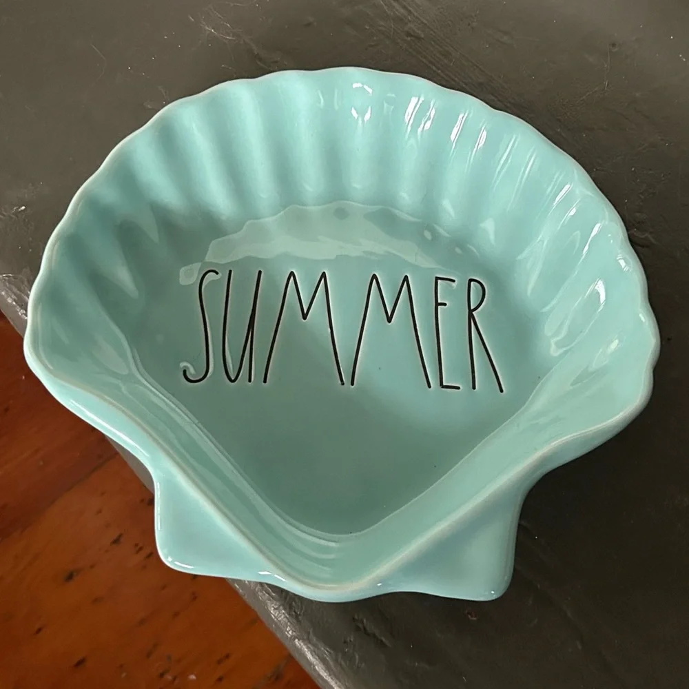 Rae Dunn SUMMER Shell Dish - Picture 2 of 8